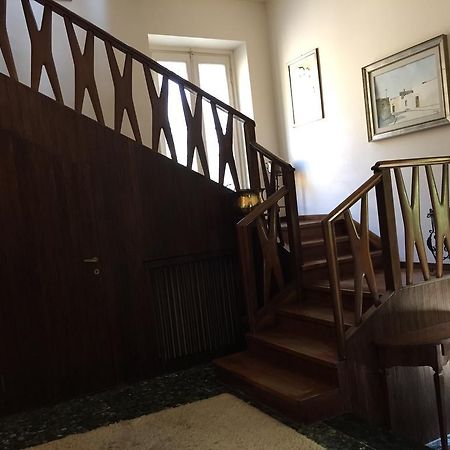 부스토아르시치오 Il Giardino Nascosto B&B 외부 사진